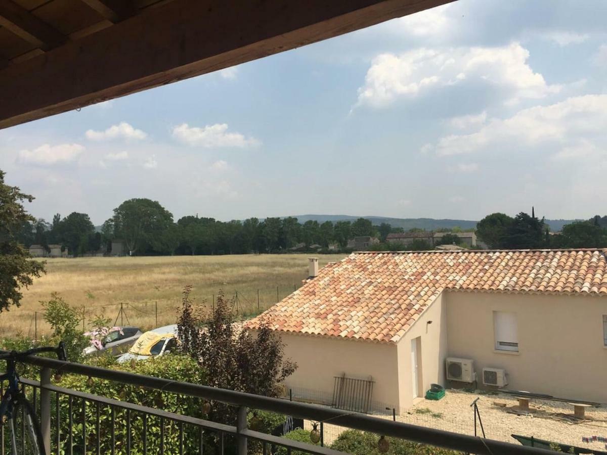 Апартаменты Apt 50M2 Avec Balcon Tout Equipe Proche D'Avignon Перн-ле-Фонтен Экстерьер фото