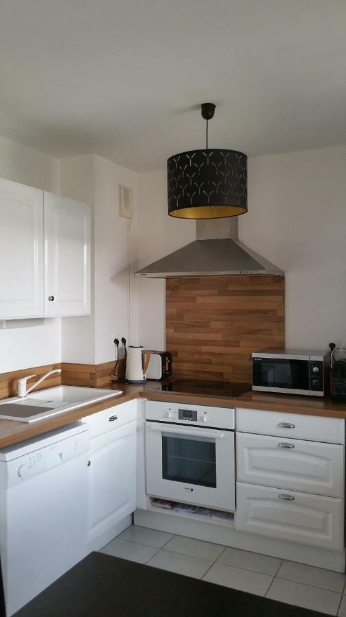 Апартаменты Apt 50M2 Avec Balcon Tout Equipe Proche D'Avignon Перн-ле-Фонтен Экстерьер фото